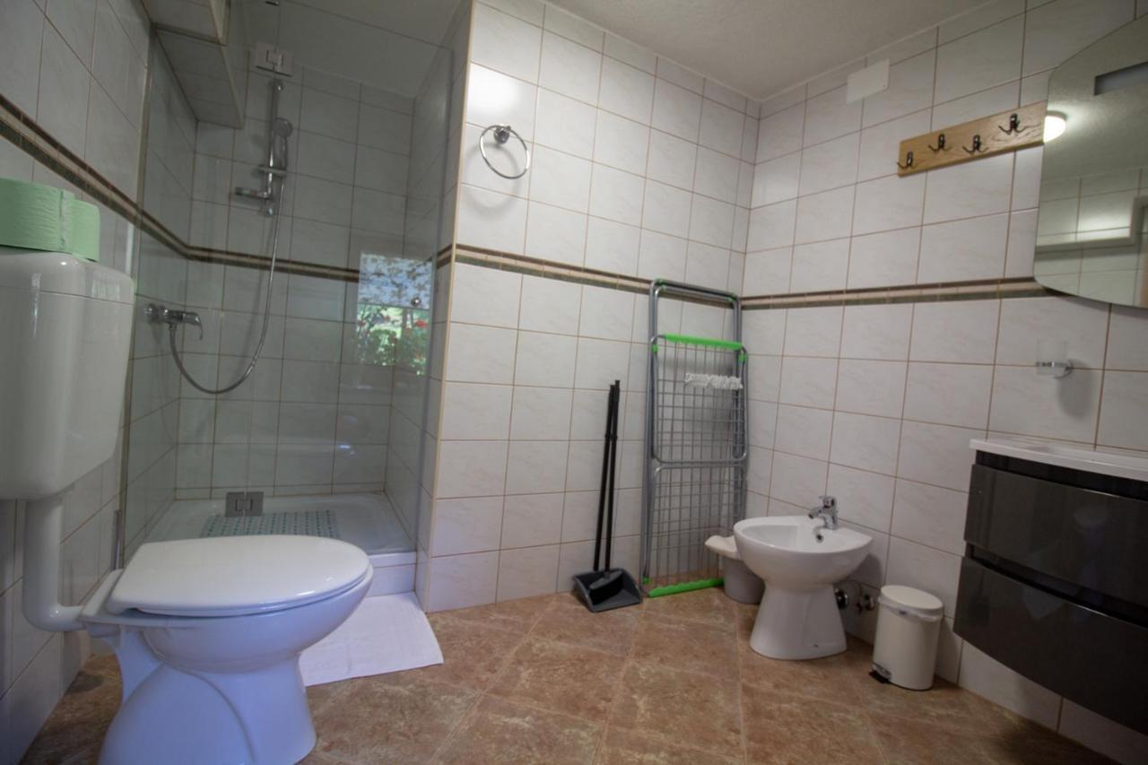 Apartmaji Nena Rocinj Zewnętrze zdjęcie